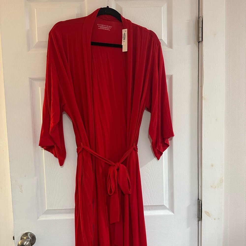 M/LG Victoria's Secret 3 piece loungewear